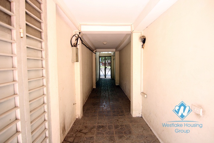 Full house with friendly eco - space located in Tay Ho area